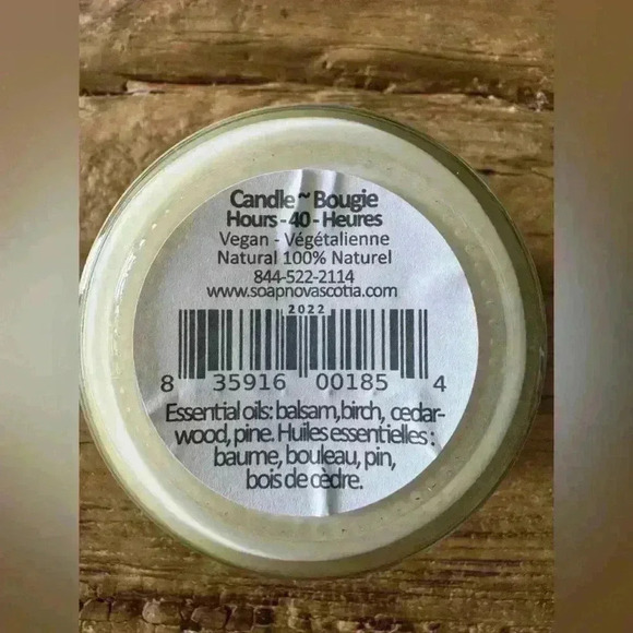 NEW All Natural Soy & Essential Oil Candle ~ Christmas Tree ~ 40 hr burn time! - Picture 5 of 5